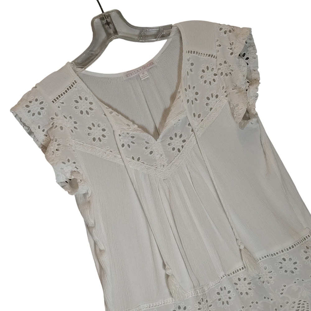 Stella Ginger Womens White‎ Eyelet Lace Boho Peasant Blouse Tassel V-Neck Medium